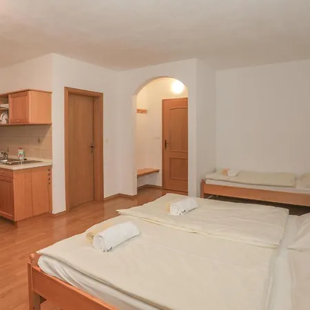 Povsin Çiftlik konaklama *