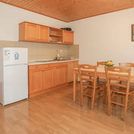 Alloggio per agriturismo Povsin *