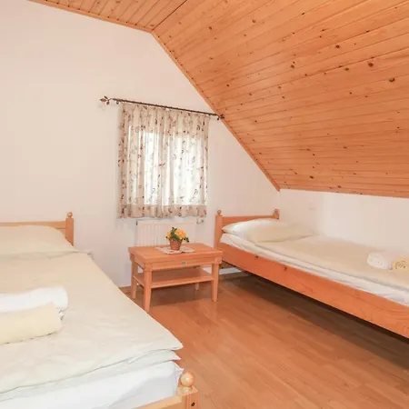 Povsin Lantgård *