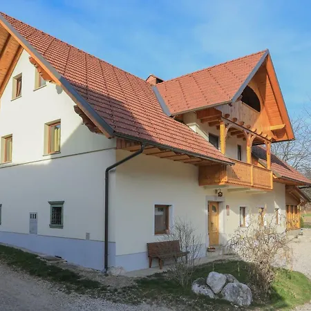 Farm stay Povsin Bled