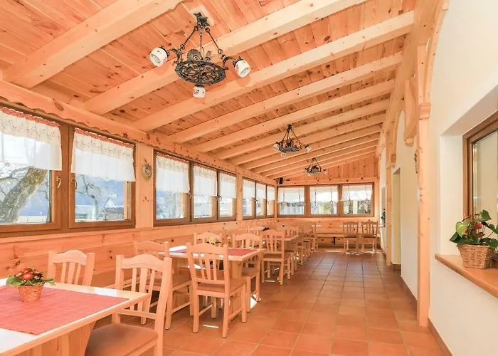 Alloggio per agriturismo Povsin *